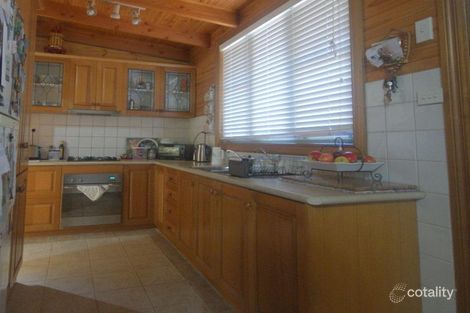 Property photo of 75 Ardmillan Road Moonee Ponds VIC 3039