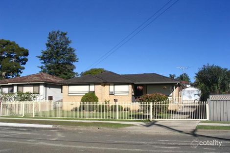 70 Ferngrove Rd, Canley Heights, NSW 2166