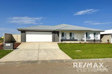 18 Wyoming Ave, Gobbagombalin, NSW 2650
