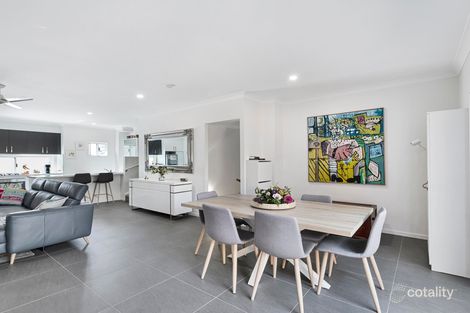 Property photo of 1/295 Wynnum Road Norman Park QLD 4170