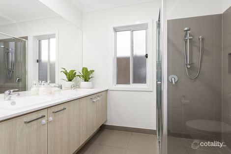 Property photo of 42 Cabane Circuit Mount Duneed VIC 3217