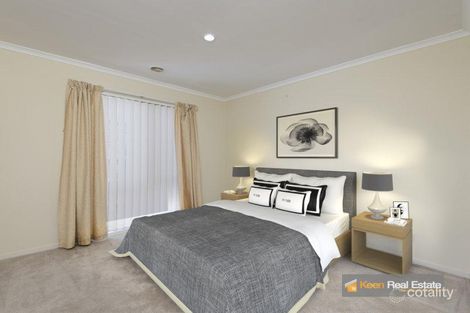 Property photo of 20 Bateman Grove Hampton Park VIC 3976