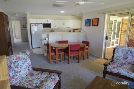 Property photo of 7 Tulloch Terrace Cessnock NSW 2325