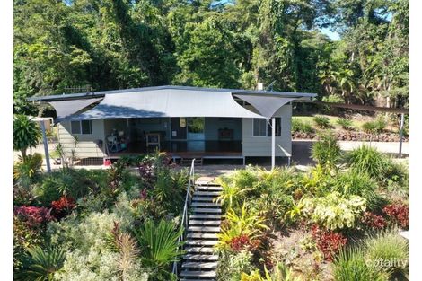 19 Sunshine Rd, East Feluga, QLD 4854