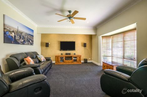 Property photo of 28 Carruthers Drive Hoppers Crossing VIC 3029