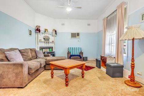 Property photo of 1 Fifth Street Weston NSW 2326