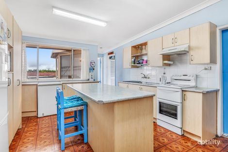 Property photo of 1 Fifth Street Weston NSW 2326