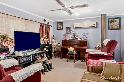 Property photo of 33 Esmond Street Rockville QLD 4350