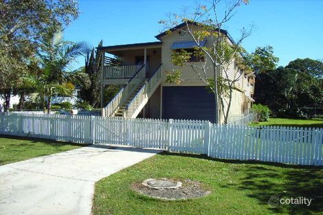 93 Palm Ave, Shorncliffe, QLD 4017