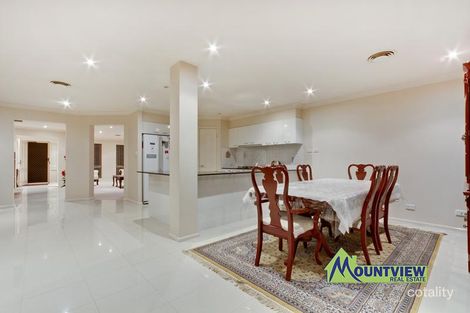 Property photo of 9 Lochton Place Beaumont Hills NSW 2155