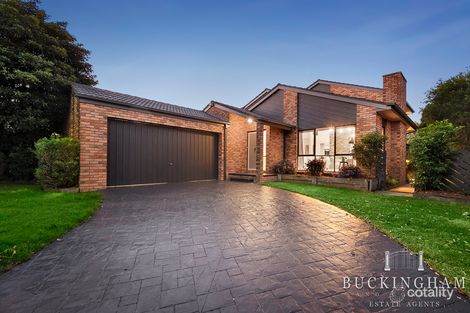 Property photo of 11 London Court Greensborough VIC 3088