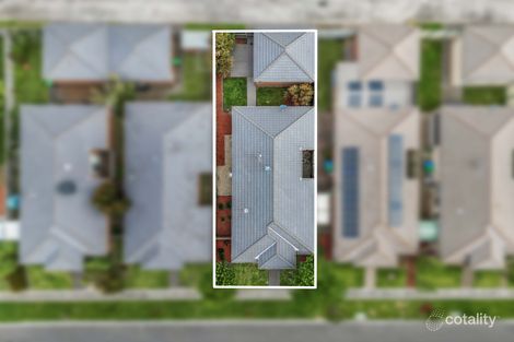 Property photo of 23 Brolin Terrace Cranbourne North VIC 3977