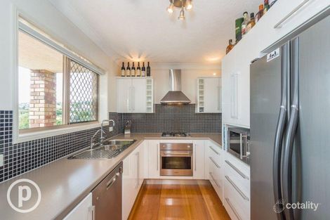 Property photo of 1/32 Ridge Street Greenslopes QLD 4120