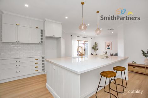 Property photo of 2 Featherstone Circuit Greenwith SA 5125