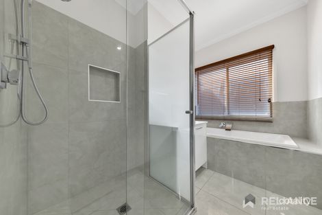 Property photo of 30 Honeycomb Avenue Manor Lakes VIC 3024