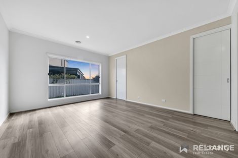 Property photo of 30 Honeycomb Avenue Manor Lakes VIC 3024