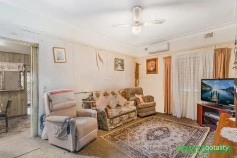 Property photo of 520 The Horsley Drive Fairfield NSW 2165