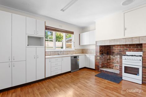 Property photo of 17 Marshall Crescent Kennington VIC 3550