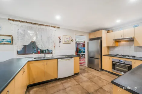 Property photo of 29 Whitlam Avenue Edensor Park NSW 2176