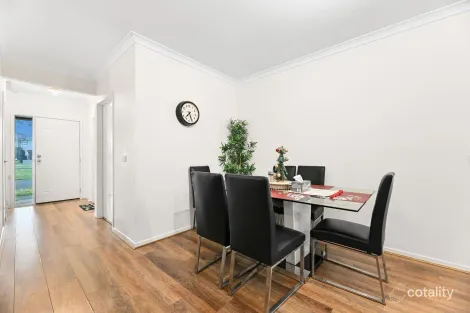 Property photo of 19 Elmtree Crescent Clyde North VIC 3978