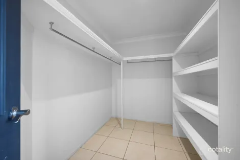 Property photo of 5 Wing Crescent Mount Pleasant QLD 4740