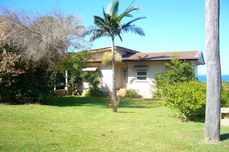 Property photo of 32 Walter Crescent Banora Point NSW 2486
