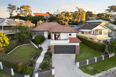 Property photo of 42 Clearview Terrace Seven Hills QLD 4170