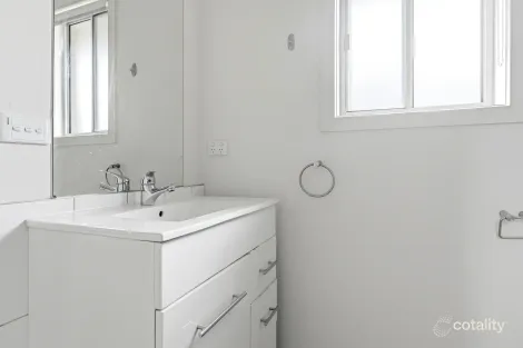 Property photo of 53 Springleaf Road Tarneit VIC 3029