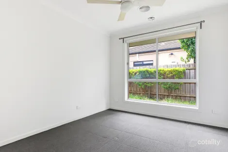 Property photo of 53 Springleaf Road Tarneit VIC 3029