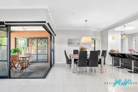 Property photo of 8 Seacombe Way Indented Head VIC 3223