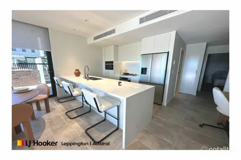 Property photo of 2 Fordham Way Oran Park NSW 2570
