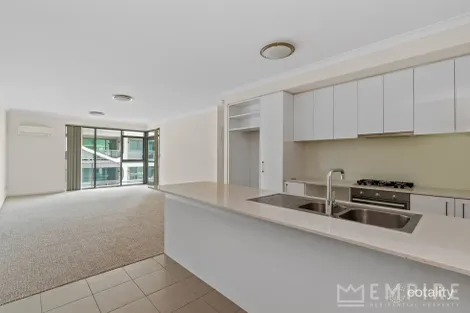 402/21 Malata Cres, Success, WA 6164