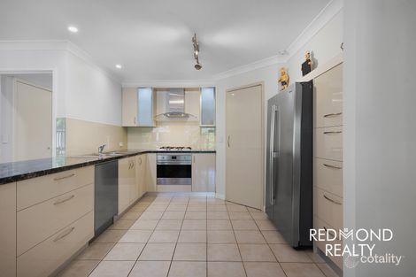 Property photo of 6 Galley Place Ocean Reef WA 6027
