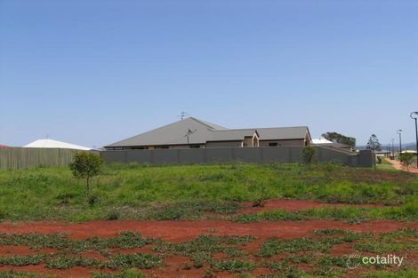 7 Prospect Tce, Highfields, QLD 4352