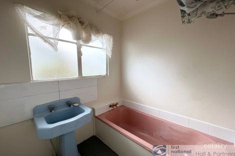 Property photo of 2 Menzies Avenue Dandenong North VIC 3175