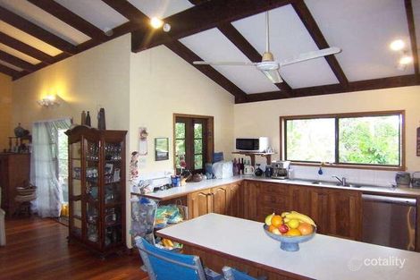 Property photo of 18 Barellan Close Caravonica QLD 4878