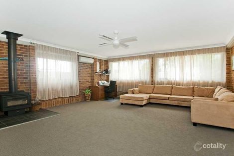 Property photo of 104 Valley Way Kanahooka NSW 2530