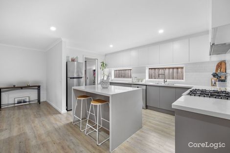 Property photo of 58 Hotham Crescent Hoppers Crossing VIC 3029