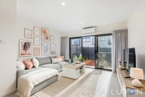 Property photo of 21/18 Ruzicka Street Taylor ACT 2913