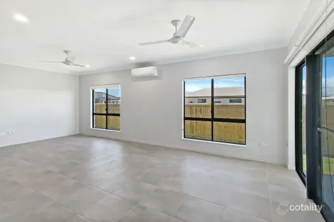 Property photo of 7 New Meadow Circuit Shaw QLD 4818
