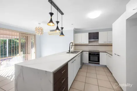 Property photo of 38 Mapelton Circuit Parkinson QLD 4115
