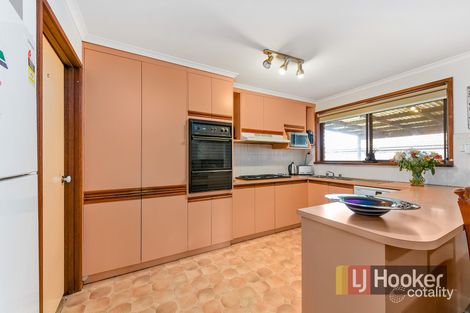 Property photo of 26 Pinnacle Way Hampton Park VIC 3976
