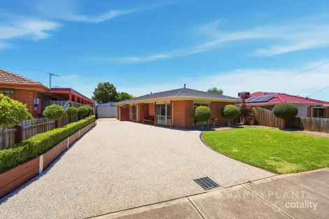 67 Kurunjang Dr, Kurunjang, VIC 3337