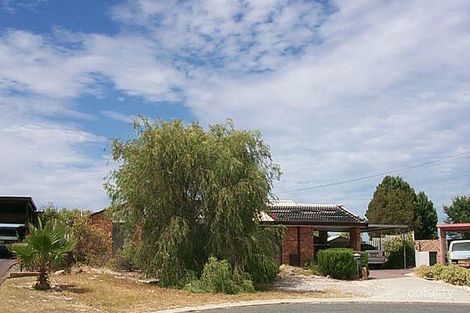 31 Idaho Pl, Craigie, WA 6025