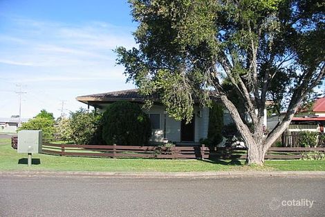 2 Wynter St, Taree, NSW 2430