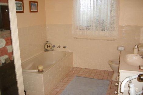 Property photo of 2/177 Windang Road Windang NSW 2528