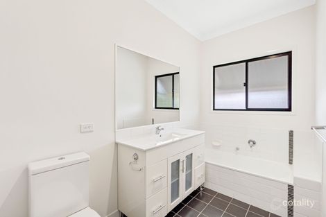 Property photo of 2/4 Noble Street Clayfield QLD 4011