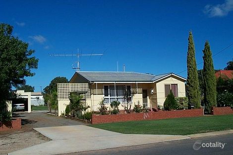 226 Second St, Wonthella, WA 6530