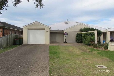 Property photo of 2/25 Dunshea Avenue Tea Gardens NSW 2324