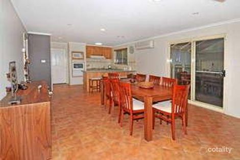 Property photo of 31 Wellington Drive Hillside VIC 3037